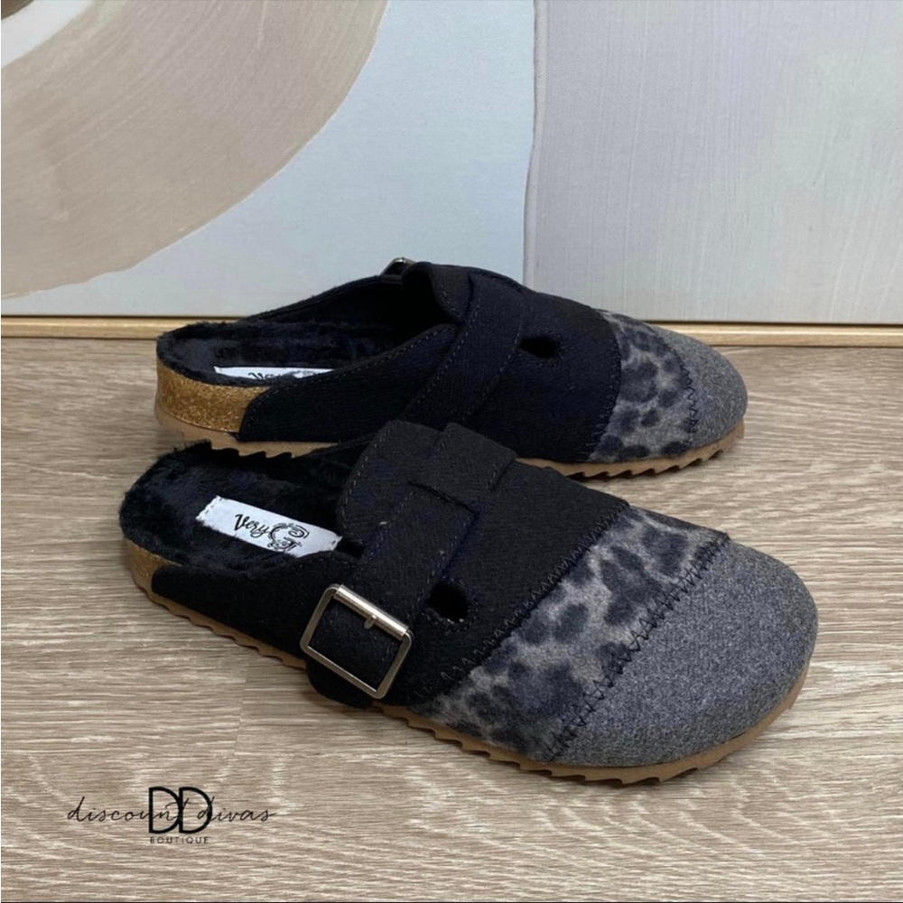 Black Mixed Very G Faux Fur Slip On Size 10